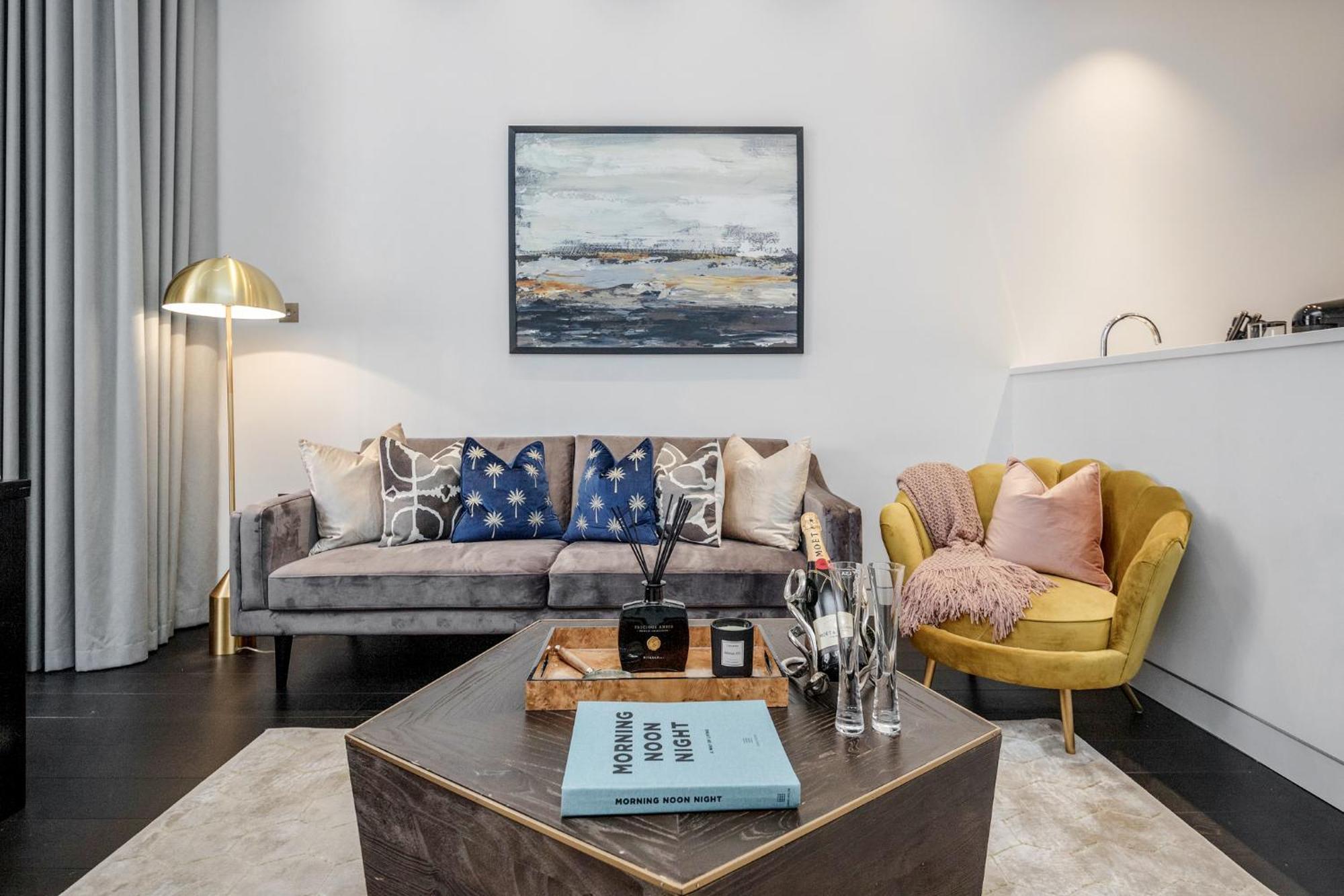 The Mayfair Residence ลอนดอน ภายนอก รูปภาพ